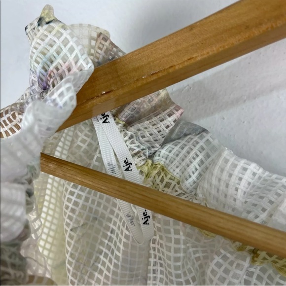 Aje. Cropped Mesh Top Size 6 - Picture 6 of 7